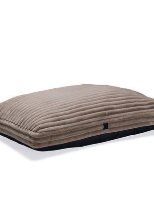Designed by Lotte Hundekissen Reza