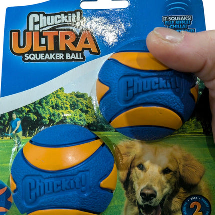 Chuckit Ultra Squeaker Ball - Nahezu unzerstörbarer Ball mit Quietscher - Verschiedene Größen